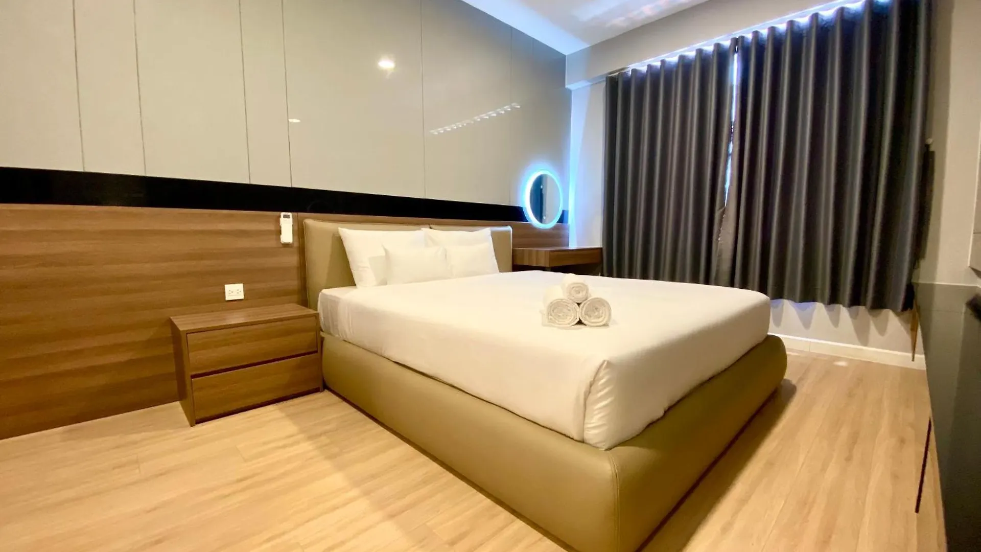 Soho Apt - Luxury Stay, Next To Benthanh Market Ho Chi Minh City Apartment