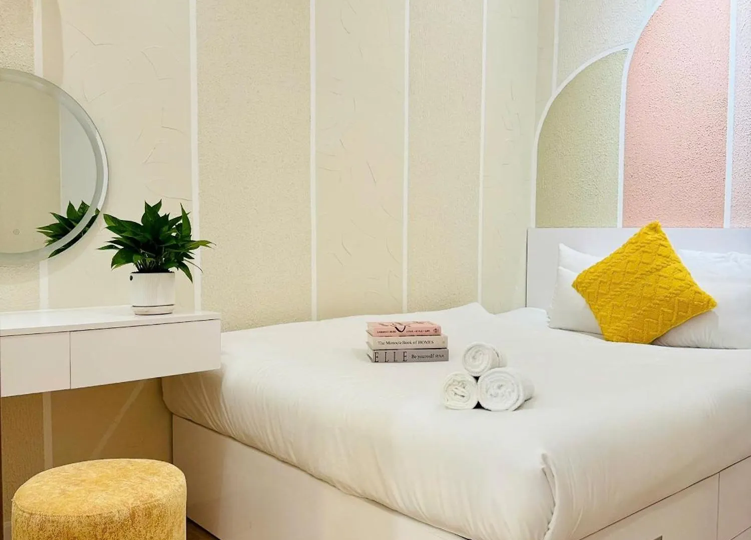 Soho Apt - Luxury Stay, Next To Benthanh Market Ho Chi Minh City Vietnam