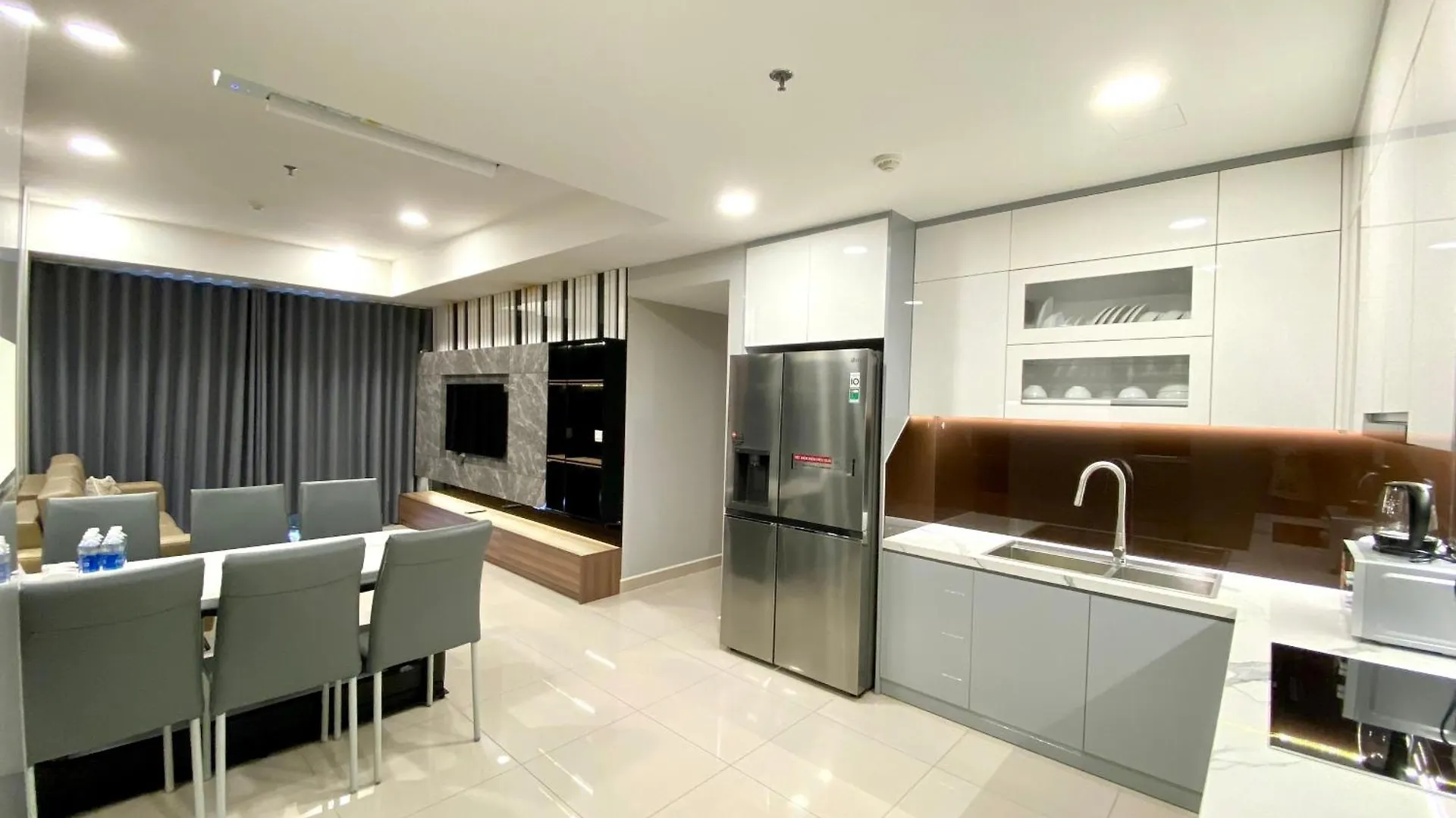 Soho Apt - Luxury Stay, Next To Benthanh Market Ho Chi Minh-stad Vietnam